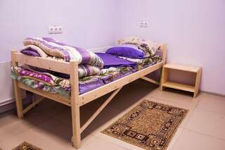 Гостиница Hostel Sleep&Go! Челябинск Односпальная кровать в общем номере для мужчин и женщин-3