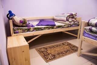 Гостиница Hostel Sleep&Go! Челябинск Односпальная кровать в общем номере для мужчин и женщин-1